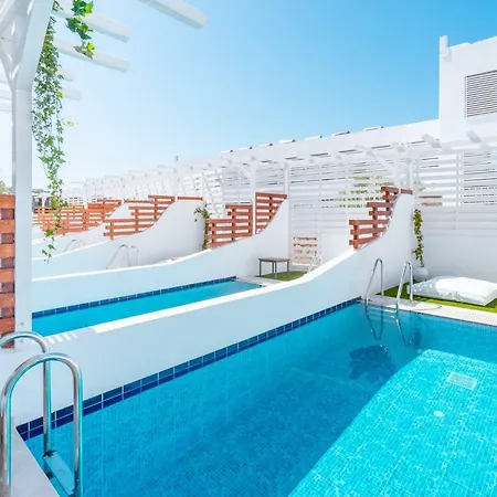 Aloe - Adults Only Hotel 4*
